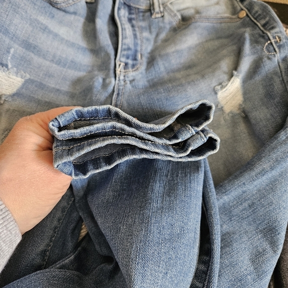 Judy Blue Distressed Blue Denim Jeans. Size 5/27 skinny - Picture 10 of 10